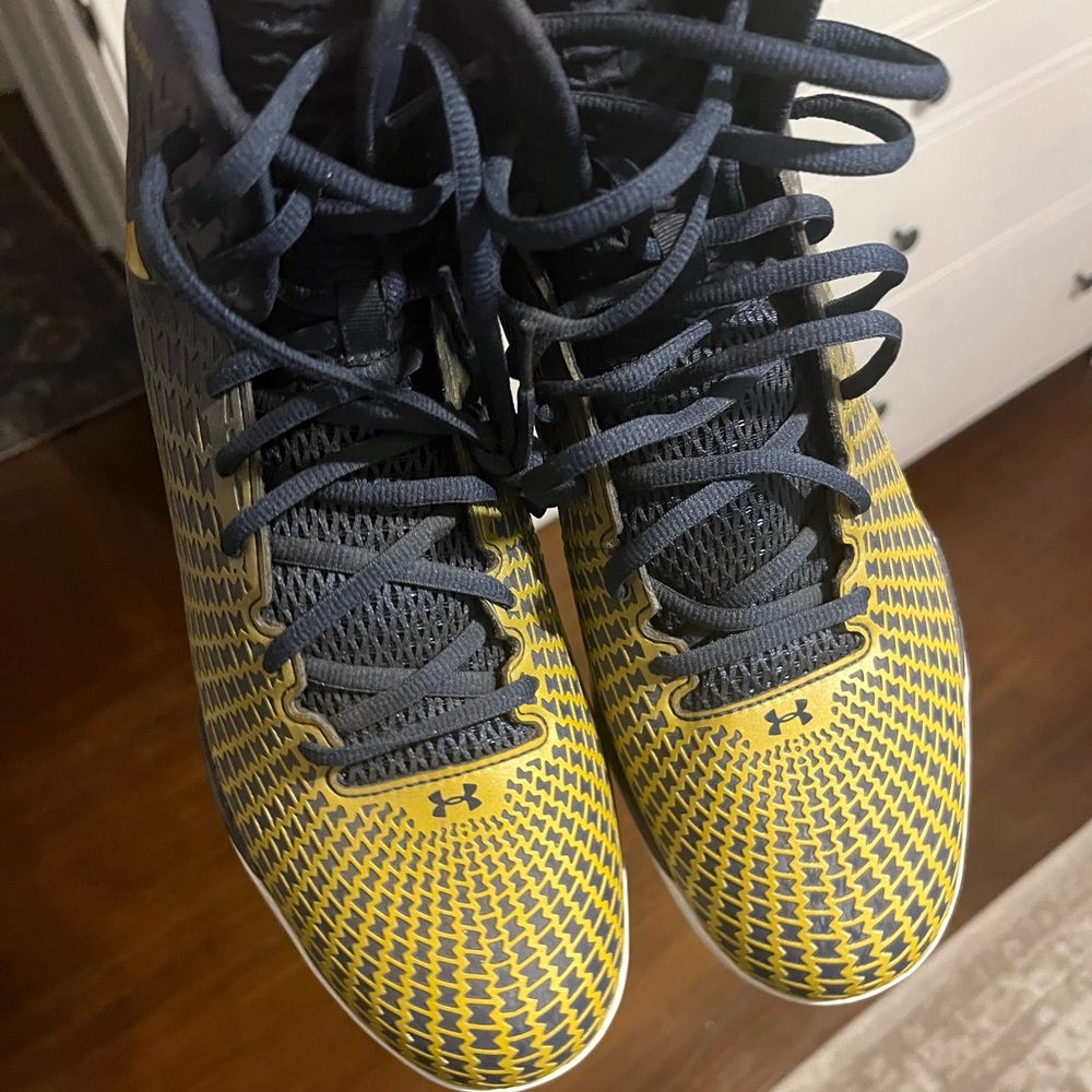 Under Armour Navy and Yellow Sports Sneakers